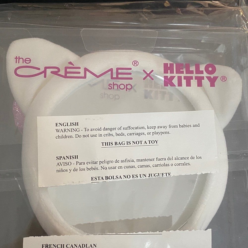 NWT! Limited Edition! Hello Kitty Plush Hand Held Mirror by The Crème Shop - Picture 11 of 11
